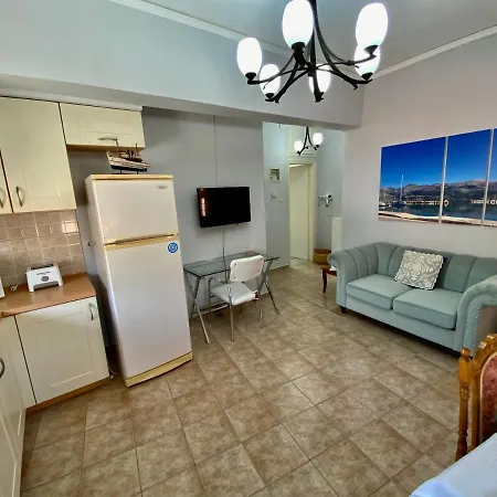 Gallery Apartment Lixouri