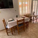 Gallery * Ликсури